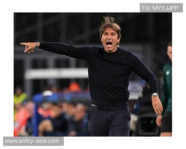 丹麦主帅赞霍伊伦在那不勒斯表现出色队友们乐于给予支持与帮助